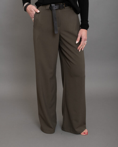 PANTALONE CON CINTURA