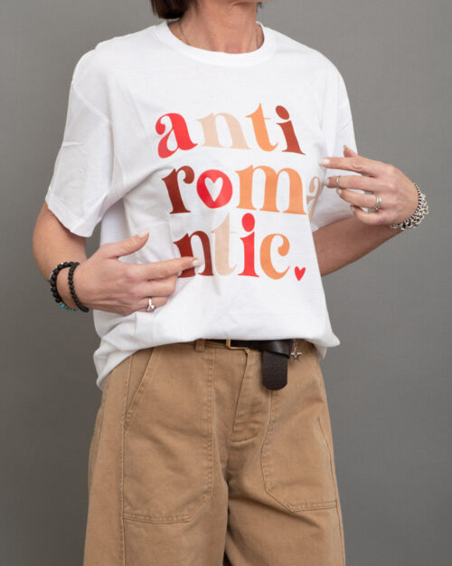 T-SHIRT ANTI-ROMANTIC